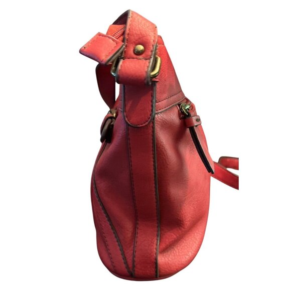 B.O.C. Red Faux Leather Crossbody Shoulder Bag Buckle Detail - Picture 4 of 9